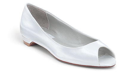 Comfortable Flats & Dyeable Slippers for Brides
